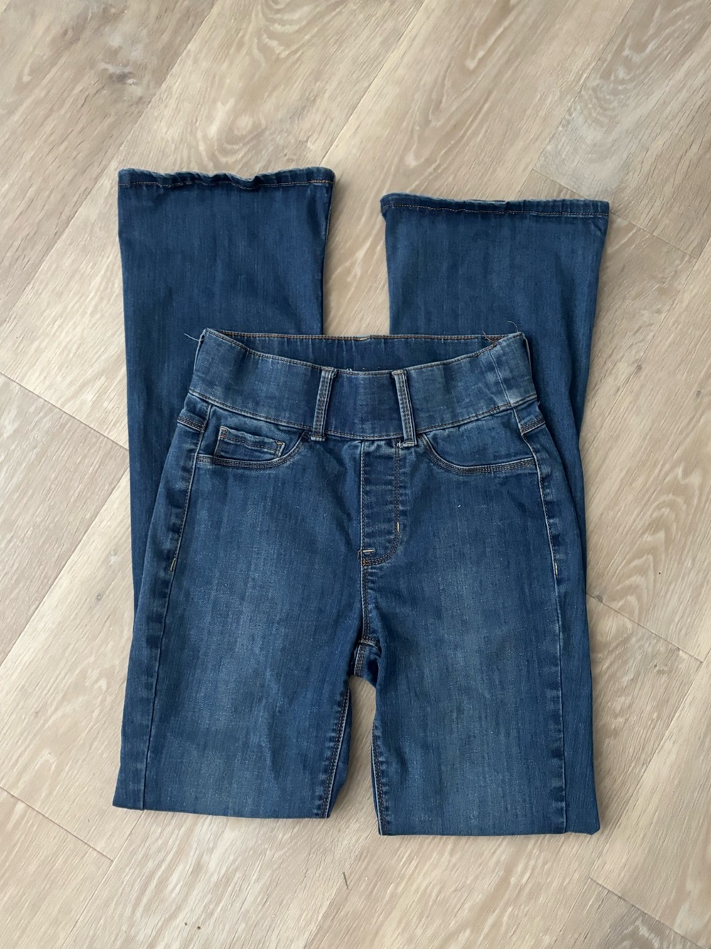 Women’s Dark Blue Stretch Denim Jeans
